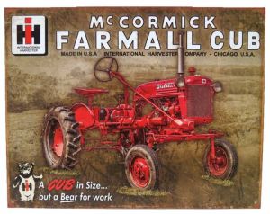 DE-TIN2132 - Objet publicitaire - dimensions 40x32 cm - Plaque métallique McCORMICK Farmall club