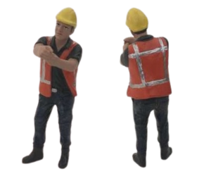 ADF32144 - Figurine de chantier avec gilet orange et casque