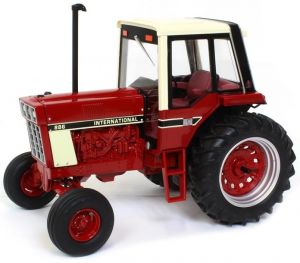 ERT44159A - Tracteur IH 886 National Farm Toy Show