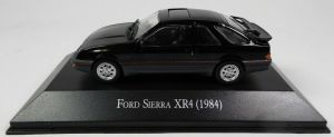 MAGARG47 - Voiture sportive FORD Sierra XR4 de 1984 de couleur noire vendue en blister