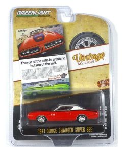 Voiture sportive américaine DODGE Charger Super BEE de 1971 de couleur rouge vendue en blister