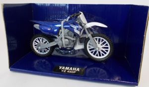 NEW67003C - Moto YAMAHA 450 YZF