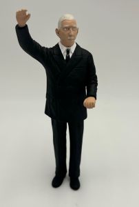 PANTHEONFIG001 - Figurine 1/18 – Charles DE GAULLE
