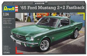 Voiture sportive FORD Mustang 2+2 Fastback de 1965 en kit à peindre et à assembler peintures et colle non incluses