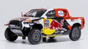 IXORAM986.22 - Voiture du rallye Dakar 2023 pilotée par Nasser Al-ATTIYAH - TOYOTA GR DKR HILUX #200