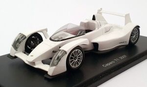 SPAS0628 - Voiture de 2007 couleur blanche – CAPARO T1