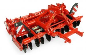 UH5218 - Déchaumeur KUHN CD 3020