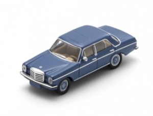 SCH26762 - Voiture de couleur bleu - MERCEDES-Benz Sedan W114