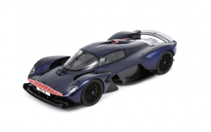 SCH18U00067 - Voiture de 2021 de couleur bleu marine - ASTON MARTIN Valkyrie