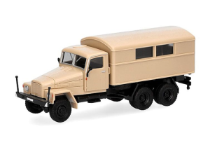 HER747325 - Véhicule militaire de couleur beige - IFA G5 fermé
