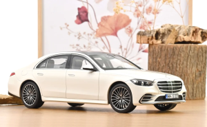 NOREV183807 - Voiture de 2021 de couleur blanc - MERCEDES-BENZ S-Class AMG-Line