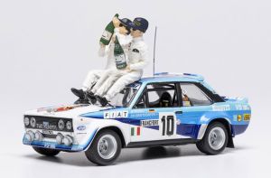 IXOSPRM002-80 - Voiture du Rallye de Monte Carlo 1980 pilotée par Walter ROHRL - FIAT 131 Abarth #10 avec 2 figurines