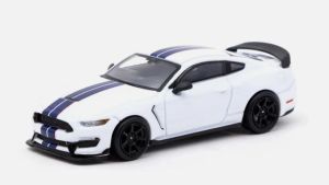 T64G-011-WH - Voiture sous blister de couleur blanche - FORD Mustang Shelby GT350R