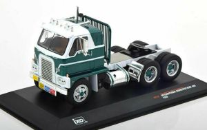 IXOTR112 - Camion solo de 1959 couleur blanc et vert - INTERNATIONAL Harvester  DCOF-405 6x4