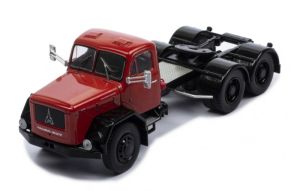Camion solo de couleur rouge – MAGIRUS jupiter 6x6