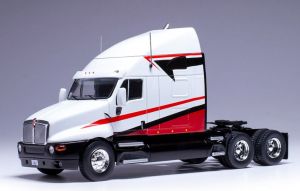 IXOTR214.22 - Camion solo de 1998 couleur blanc et rouge - KENWORTH T2000 6x4 1998