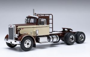 IXOTR226.22 - Camion solo de 1955 couleur beige et marron - PETERBILT 281 6x4