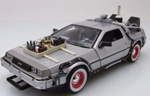 WEL22444 - Voiture du Flim RETOUR VERS LE FUTUR 3 DELOREAN DMC12