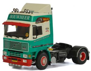 Camion 4x2 solo VOLVO F16 Globetrotter aux couleurs Bouwheer