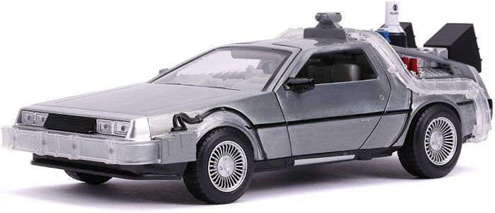 Vehicule du film Retour vers le Futur II Delorean Time machine Marketoy