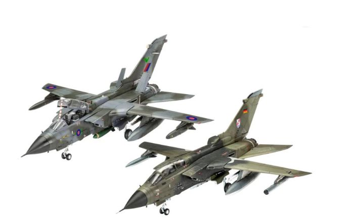 Avion de chasse JAS-39D biplace à assembler et à peindre | Collect World