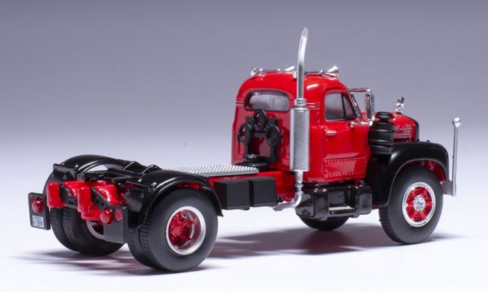 Camion tracteur, MACK B 61 Rouge Noir - BREKINA 85975 - 1/87