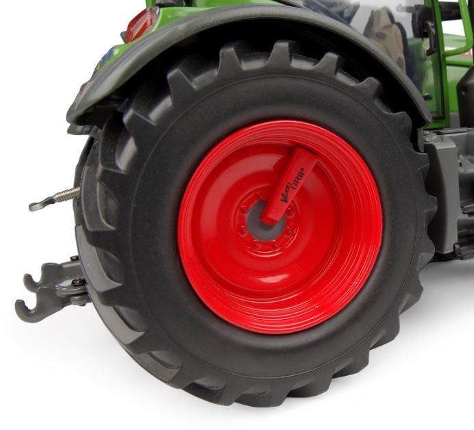 Universal Hobbies - Porte-Clés Fendt 828 Vario - UH5845 - SA Service