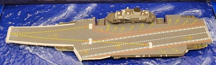 Un porte-avions chinois, le Shandong, en visite à Hong Kong | MARINE & OCÉANS