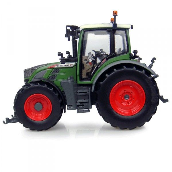 Tracteur Fendt 516 Vario avec une échelle de 1/32 conçu par