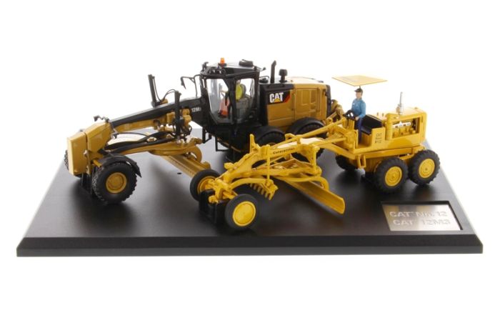 Niveleuse Caterpillar 12 F Pacman Conrad 1:50 – #286.5 – Emballage D'origine