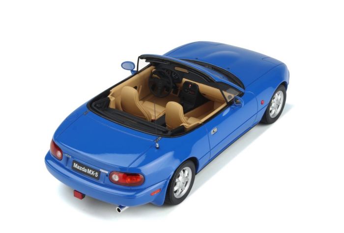 Miniature Voiture cabriolet de 1990 couleur bleu– MAZDA MX-5