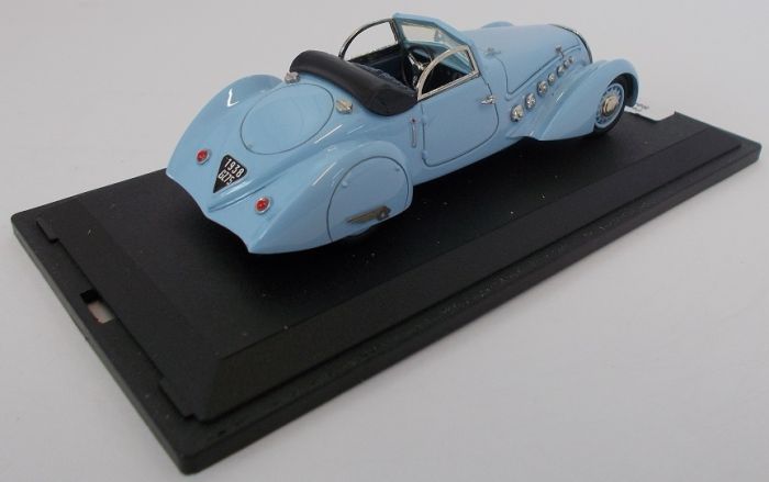Kit 1/43 Peugeot 402 Darl'Mat Sport Rallye Evian 1949 - Esdo 95a - Résine - France