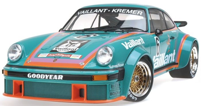 Miniature Voiture de courses PORSCHE 934 aux couleurs Vaillant