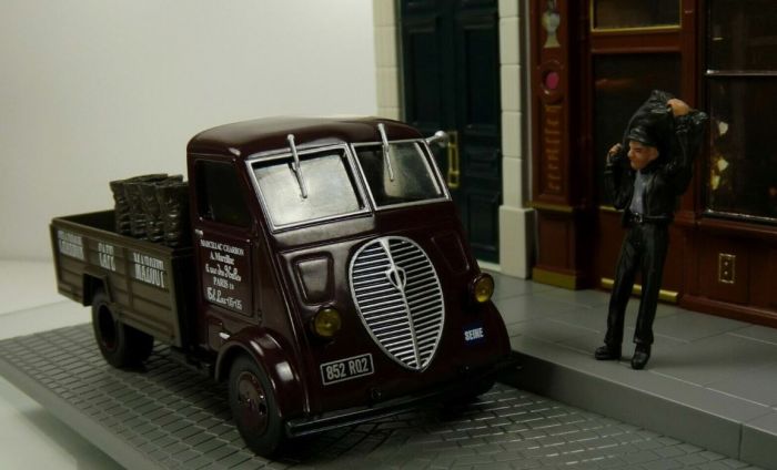 Peugeot Q3A plateau charbonnier au 1/43 - Collection