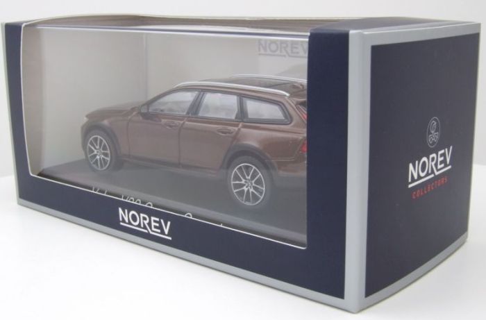 Miniature Voiture break VOLVO V90 Cross Country de 2017 couleur