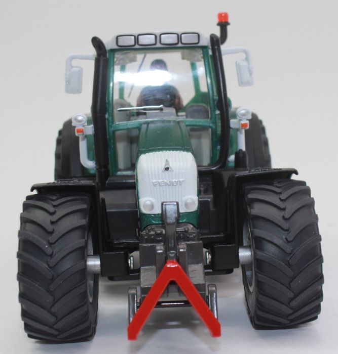 ミニカー SIKU Fendt 716 Vario 1:32 Miniature FENDT 716 VARIO SIKU SIK3250 | Collect World