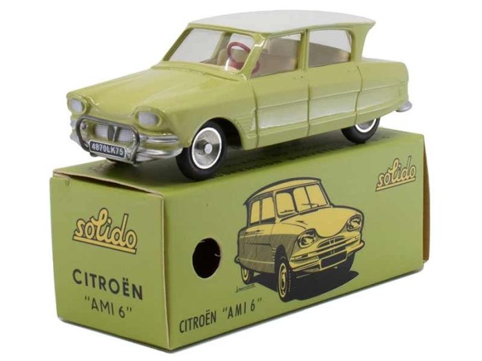 Miniature Voiture Berline de couleur Vert clair - CITROËN AMI 6