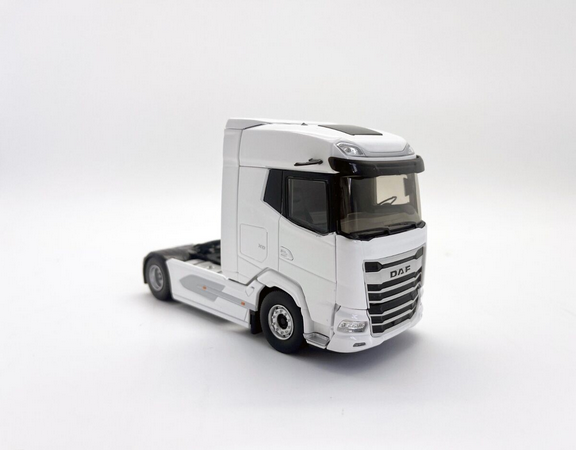 Miniature ELIGOR 1/43 – Camion DAF XG 4x2 Blanc (ELI117563)