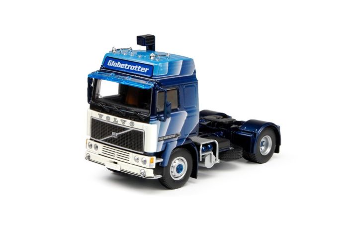 Voitures, camions et fourgons miniatures WSI 1:50 Volvo